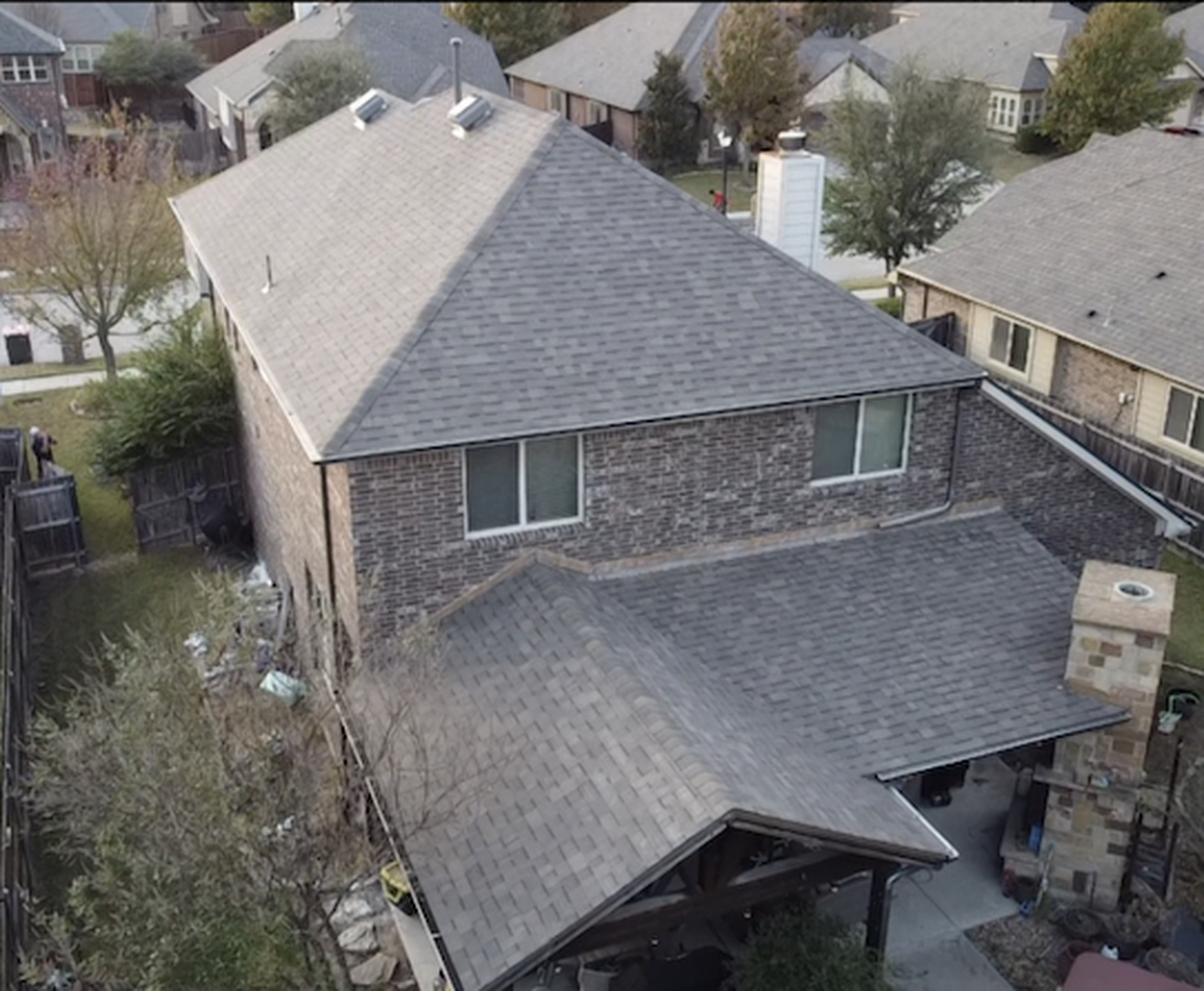 RD Howard Roofing Image