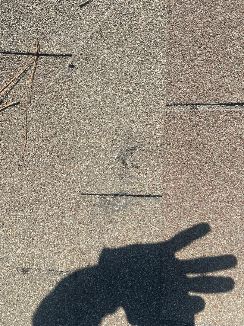 RD Howard Roofing Image