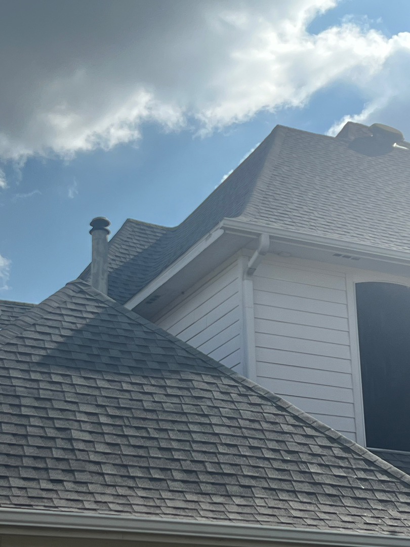 RD Howard Roofing Image