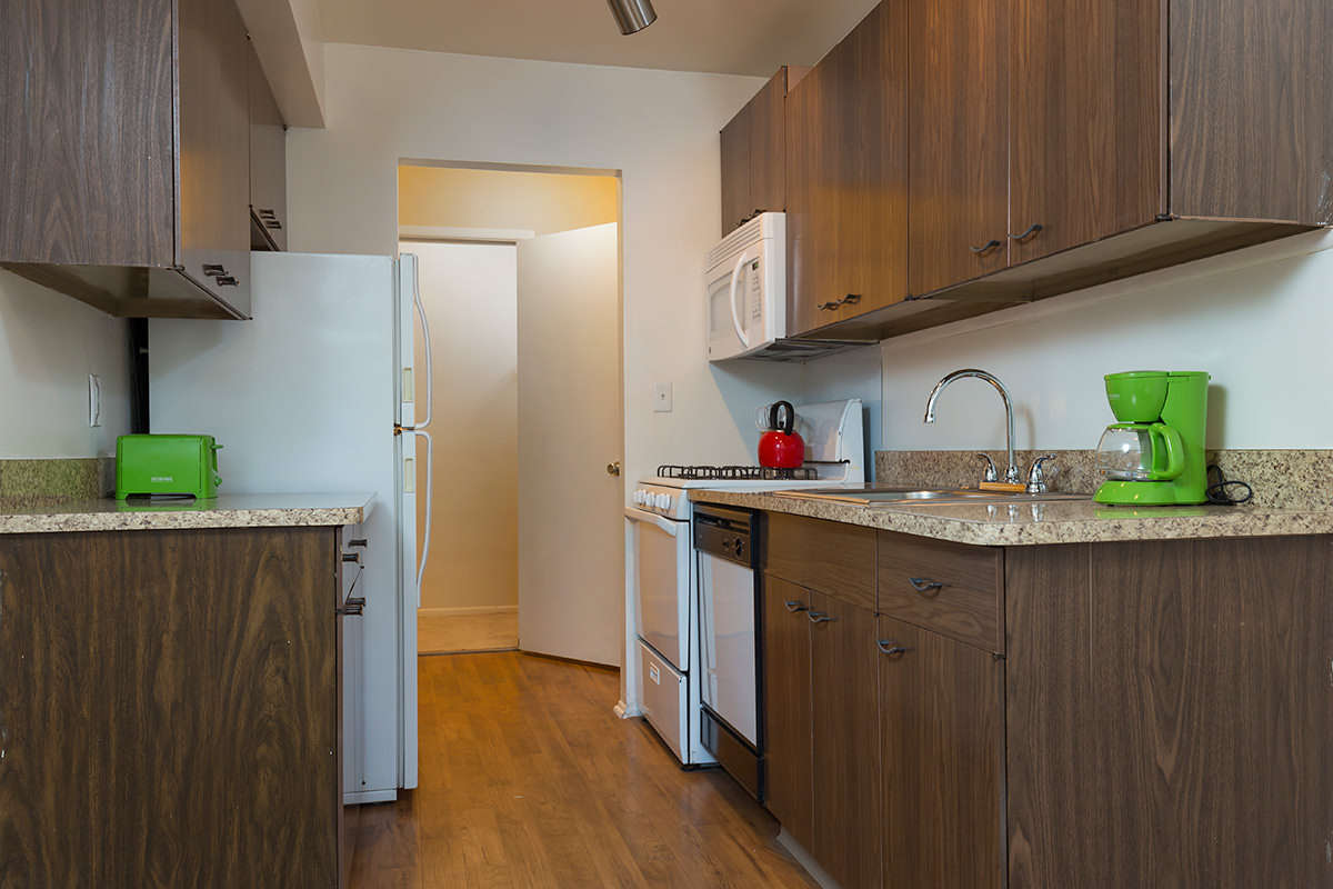 Village Green of Southgate - Southgate, MI