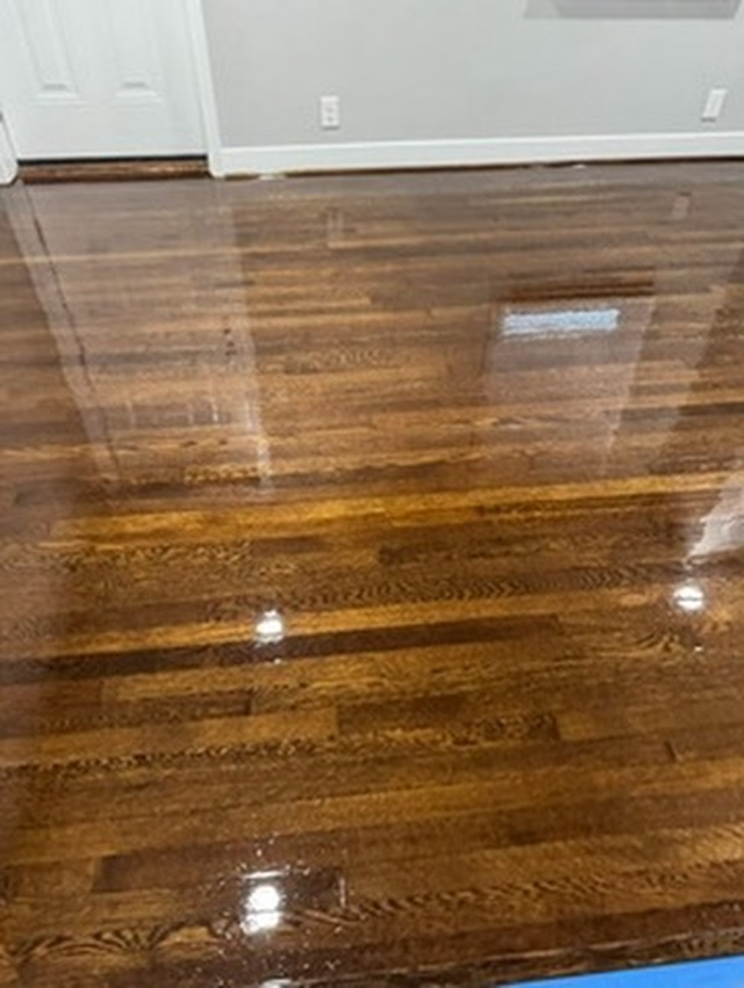 Buff & Coat Hardwood Floor Refinishing Image