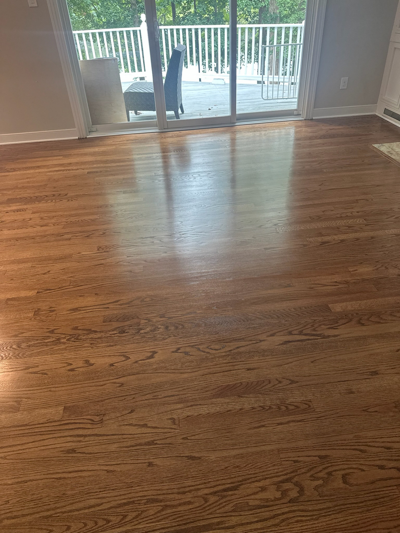 Buff & Coat Hardwood Floor Refinishing Image