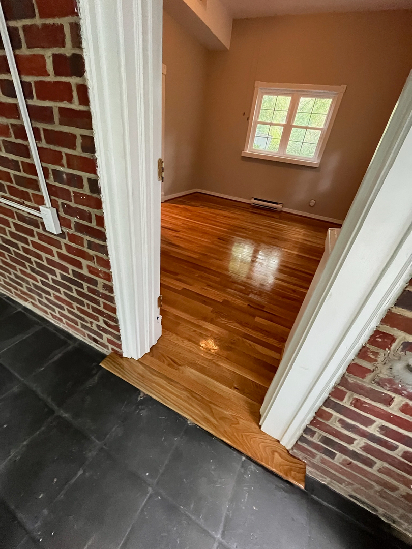 Buff & Coat Hardwood Floor Refinishing Image