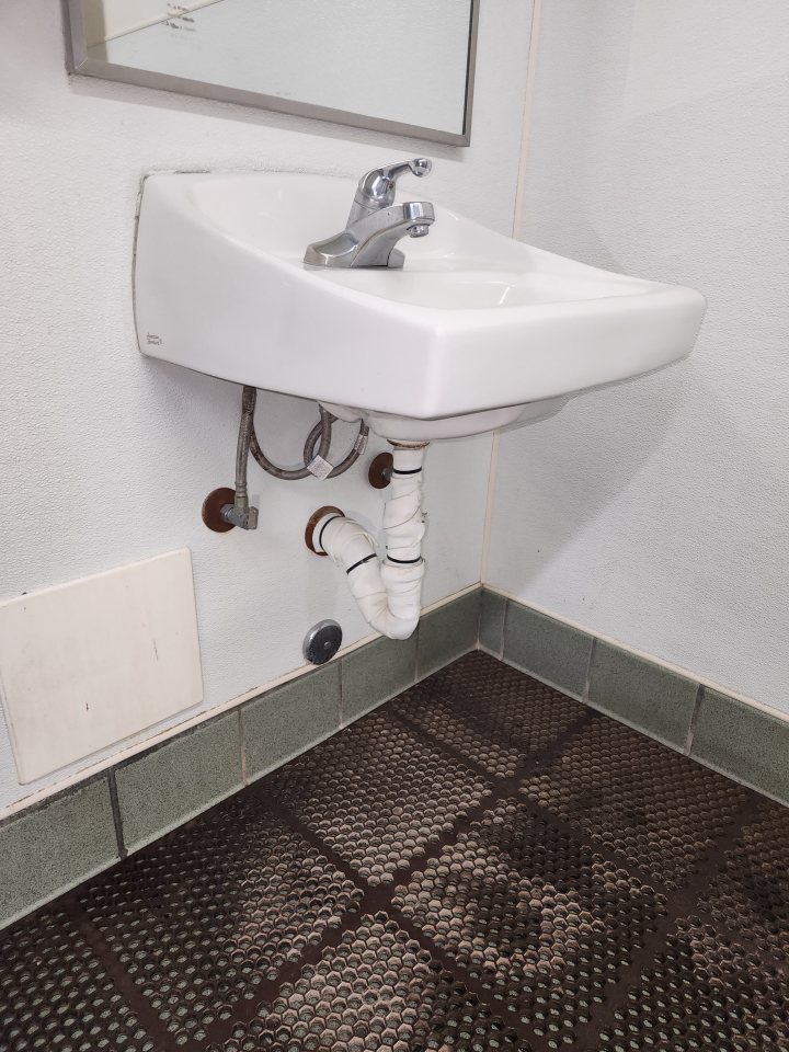 Professional Plumbing IE Inc Image