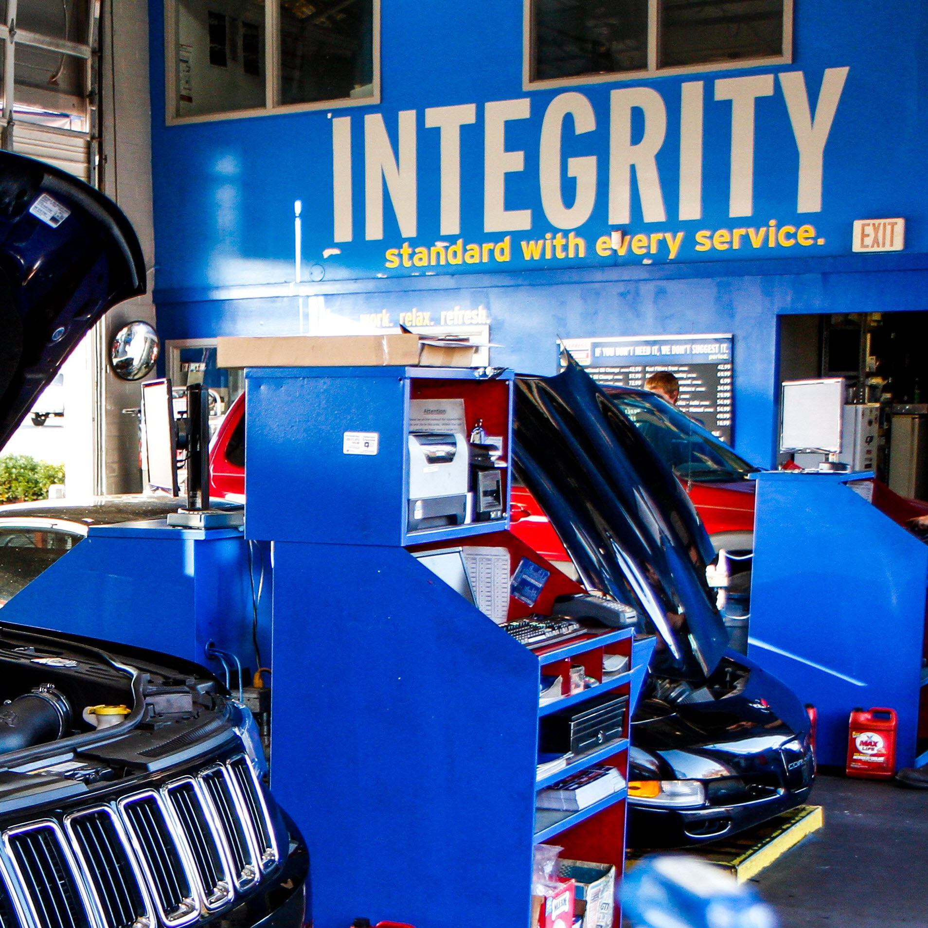 Express Oil Change & Tire Engineers - Harrisburg, NC