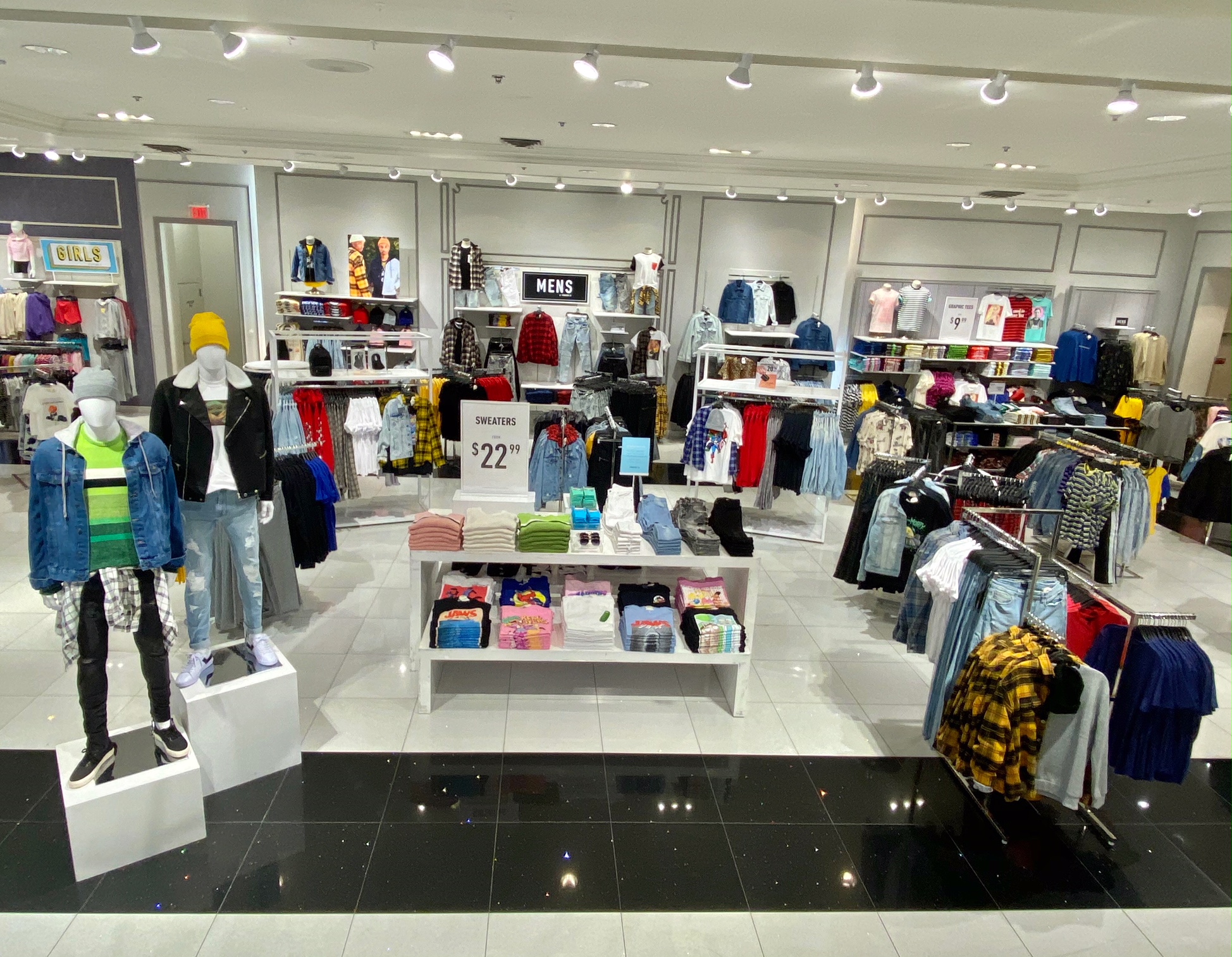 Forever 21 - Camarillo, CA