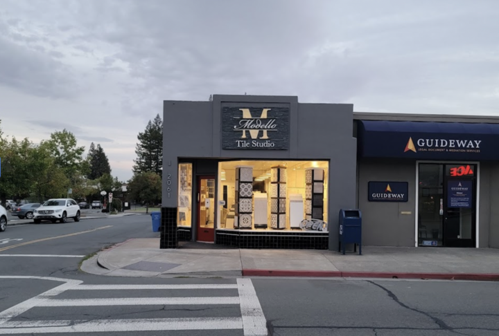 Modello Tile Studio Image