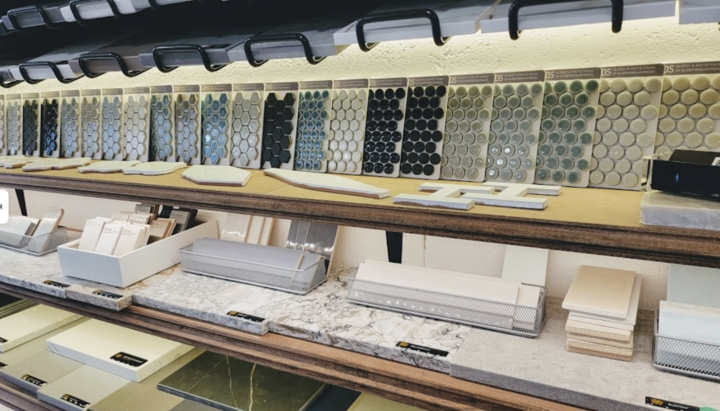 Modello Tile Studio Image