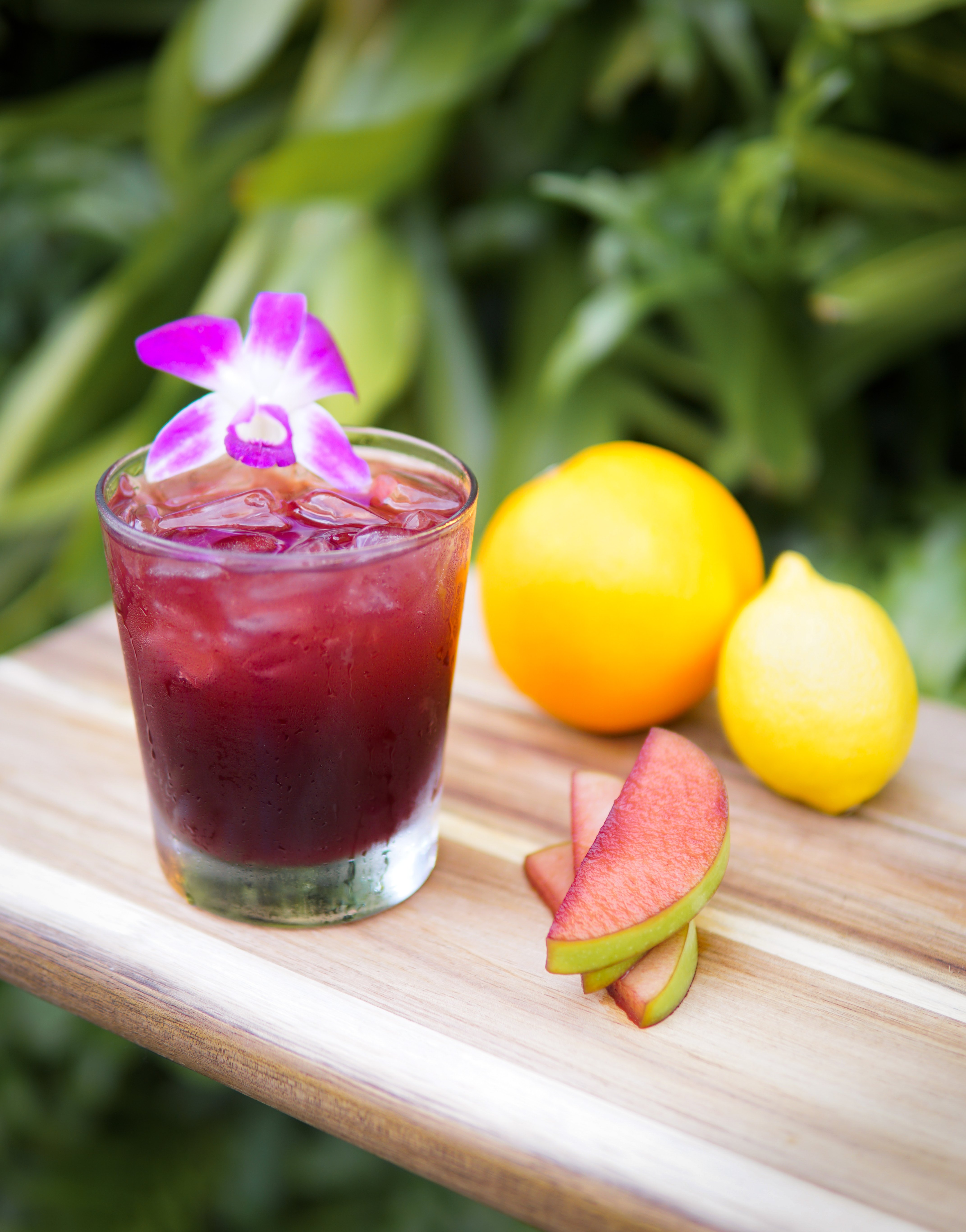 Tommy Bahama Marlin Bar & Store Image