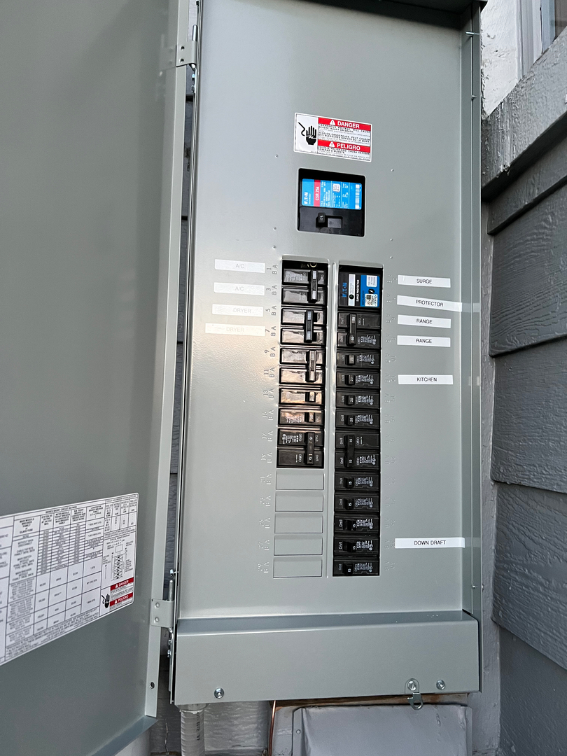 Stone Electric of Castle Rock Image