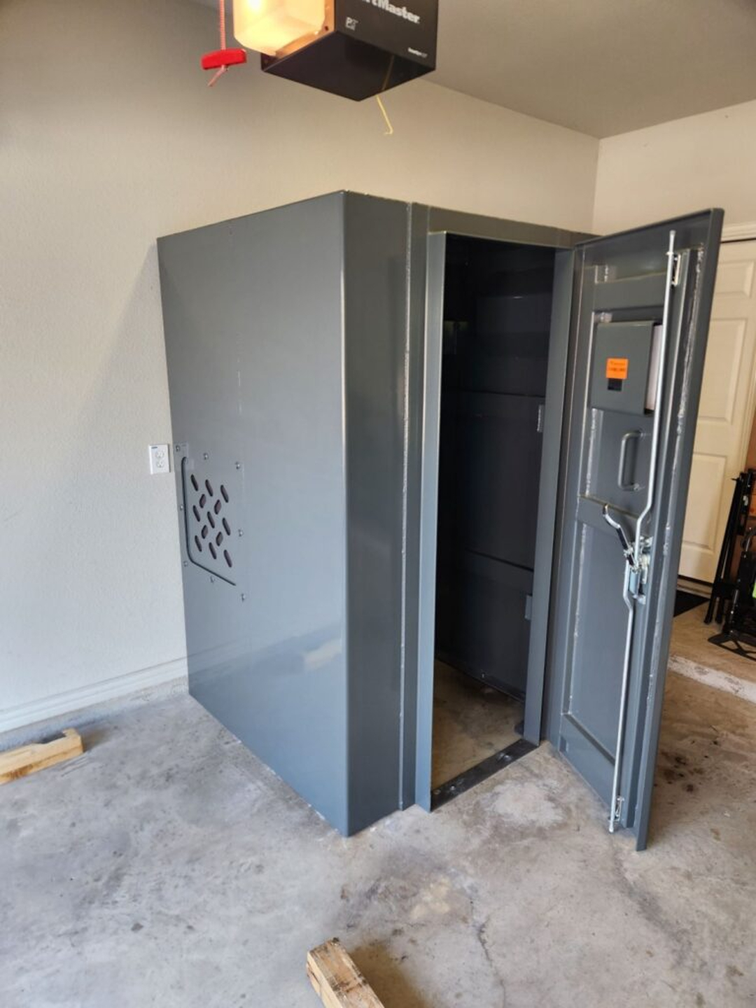 Steadfast Storm Shelters Image