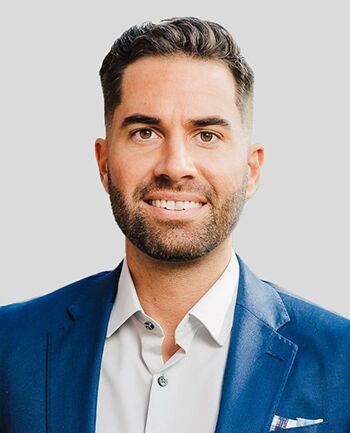 Christopher Lewis at CrossCountry Mortgage Image