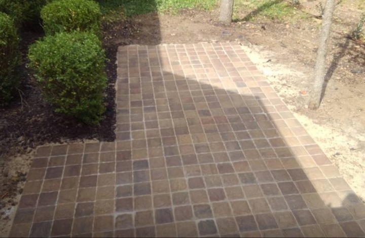 Hawcreek Landscaping Image