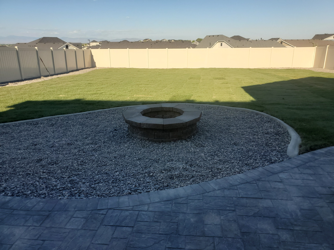 Fine Grade Concrete, Landscapes and More - LLC Image