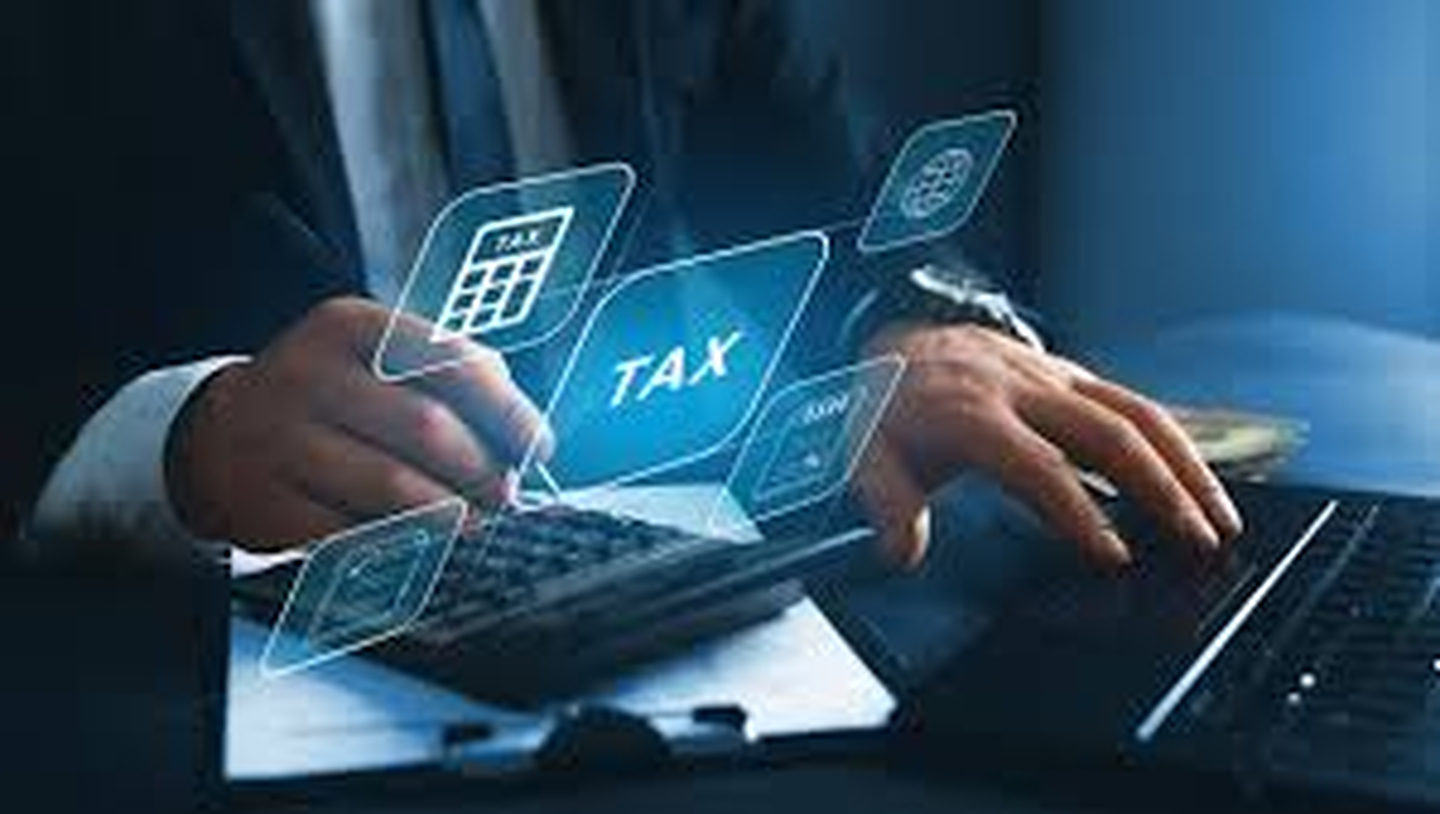 Julio Hoyos & Company Tax and Accounting Image