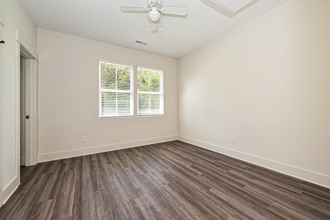 New View Realty Group Image