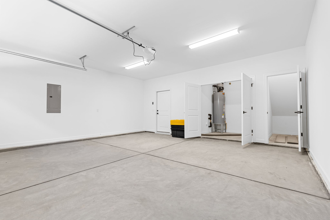 New View Realty Group Image