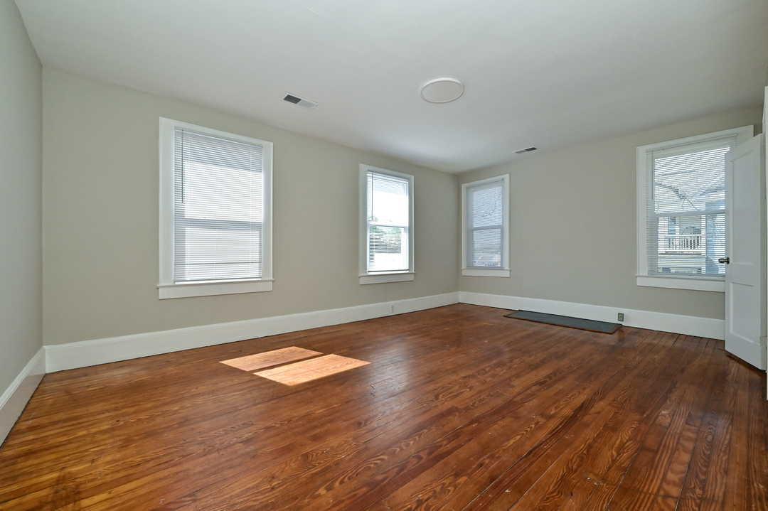 New View Realty Group Image