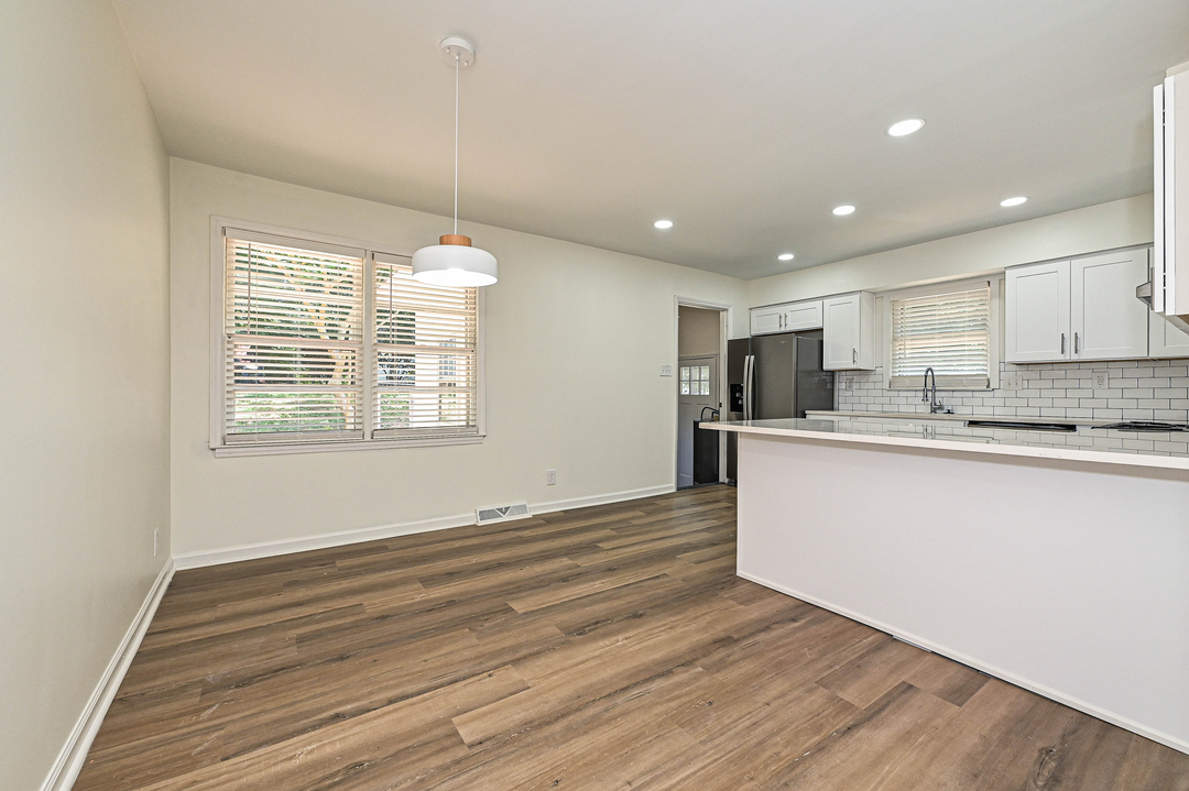 New View Realty Group Image