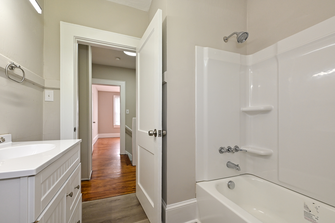 New View Realty Group Image