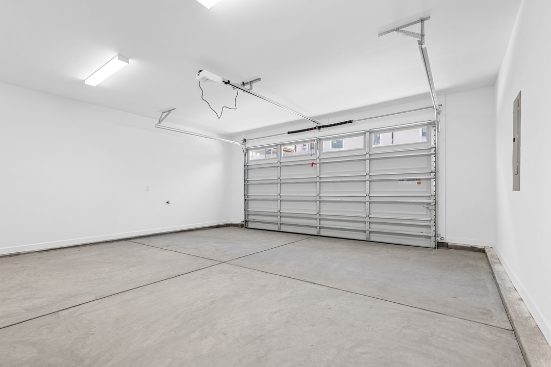 New View Realty Group Image