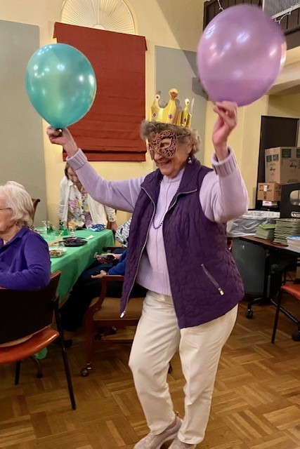 Atria Bell Court Gardens Image