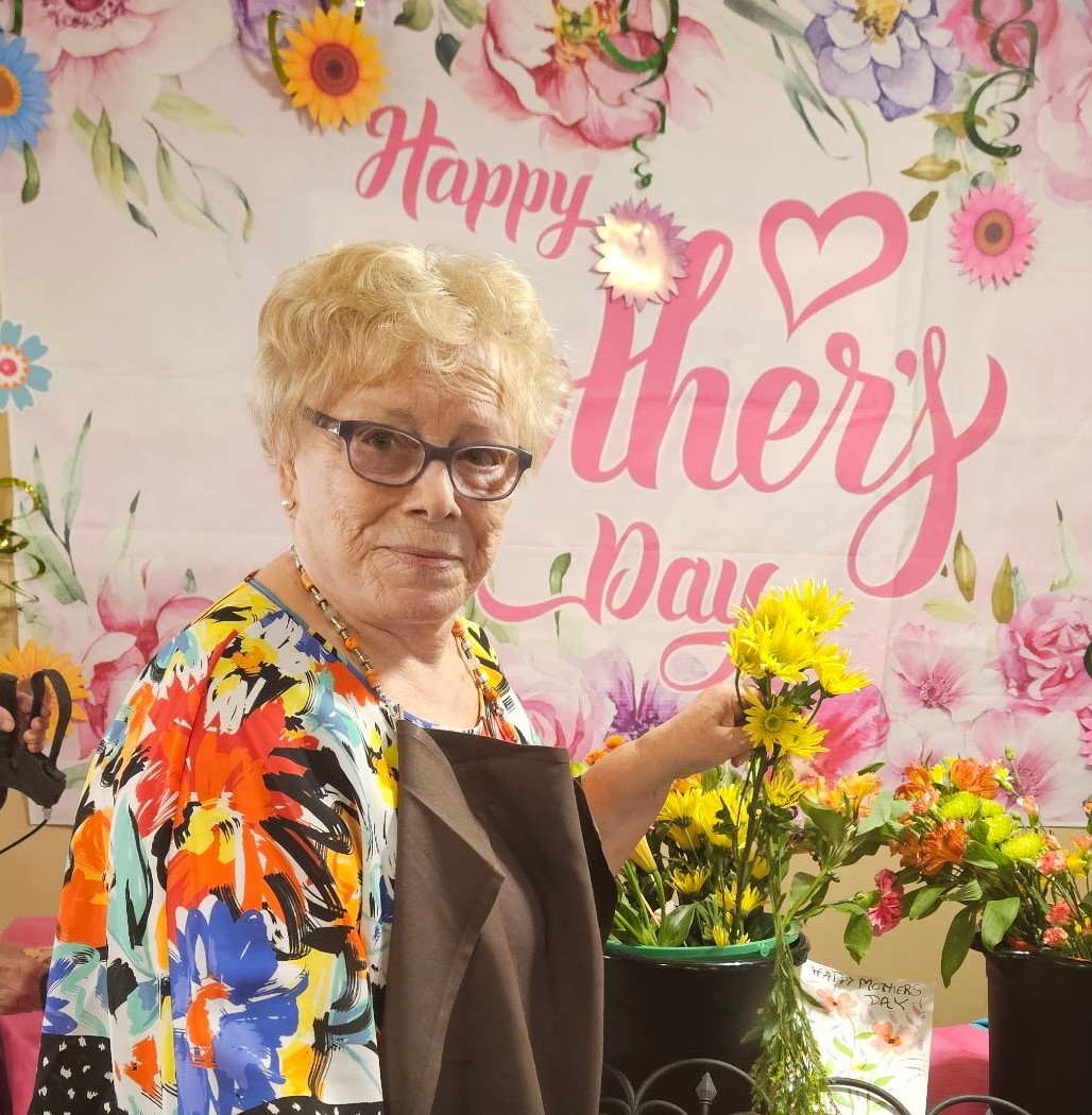 Atria Bell Court Gardens Image