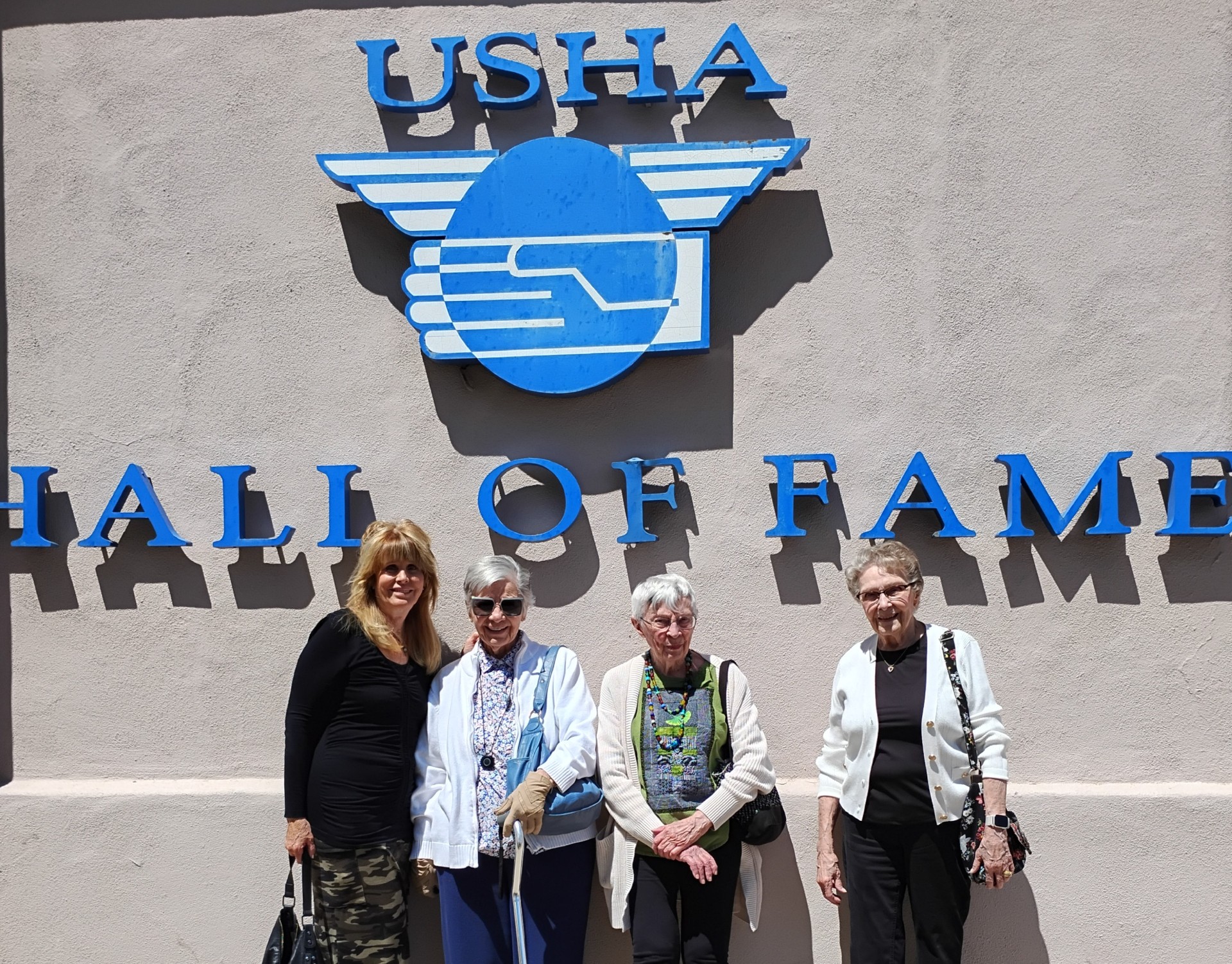 Atria Bell Court Gardens Image