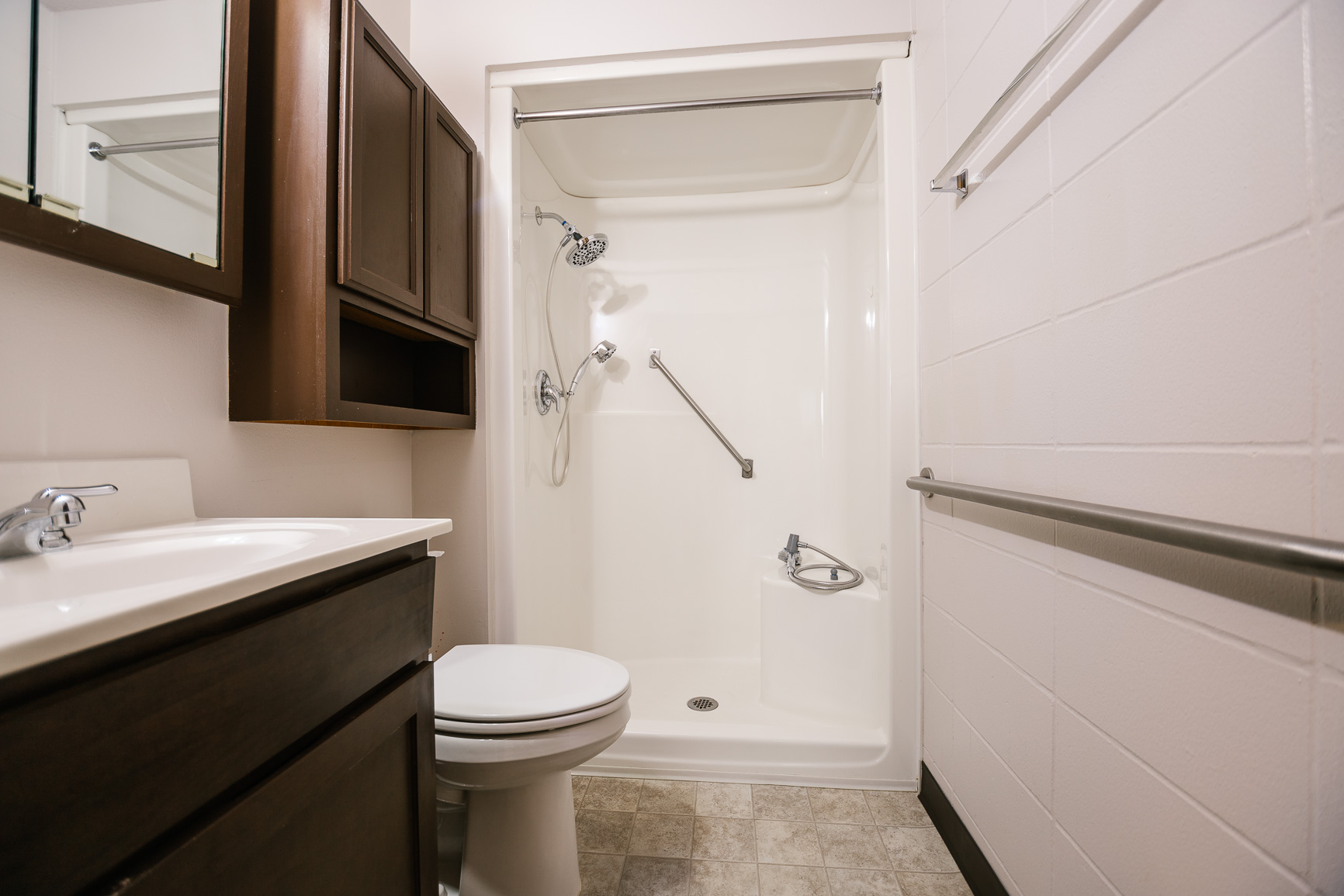 Meadowlawn Plaza Apartments - Mitchell, SD