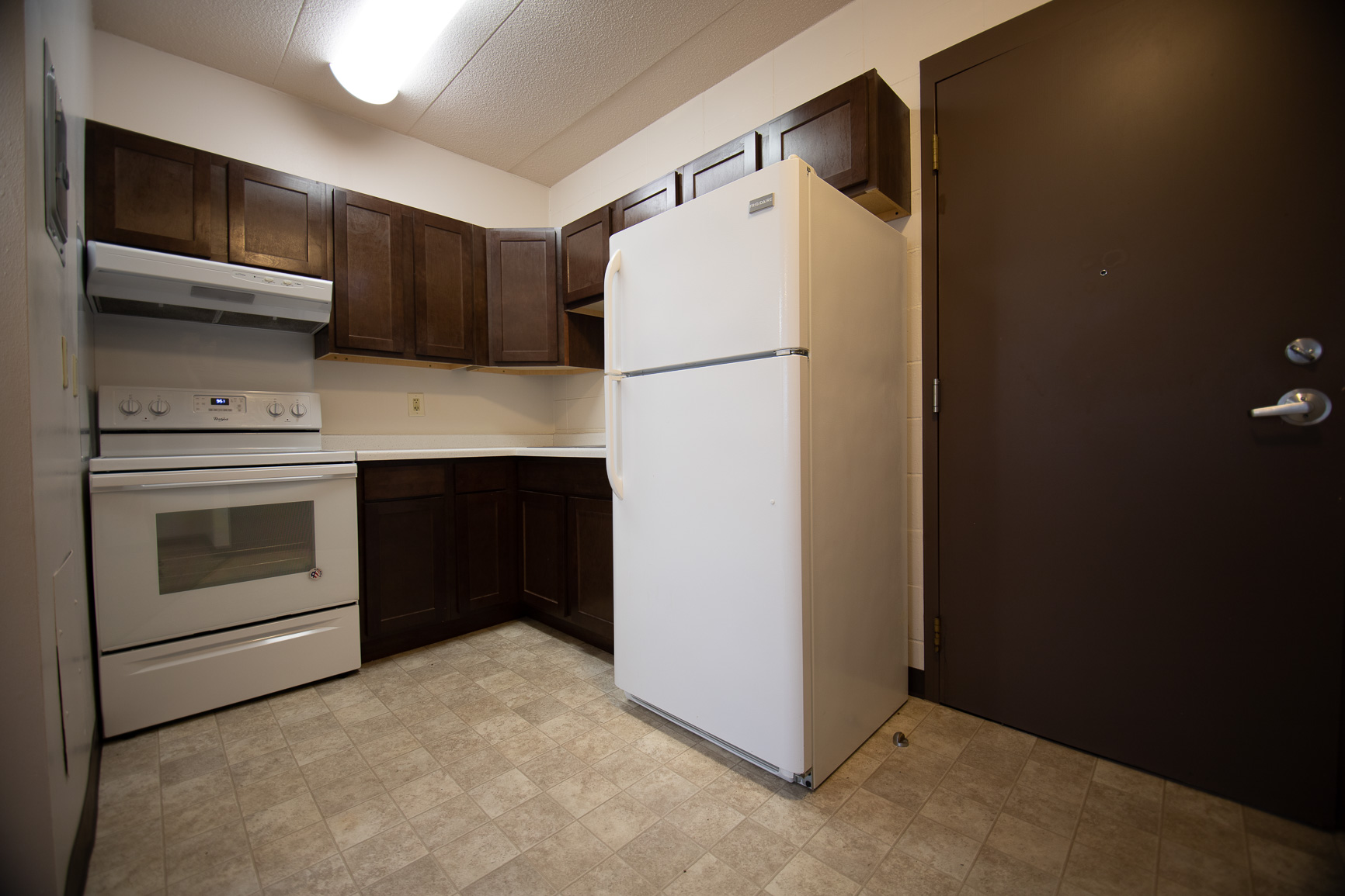 Meadowlawn Plaza Apartments - Mitchell, SD