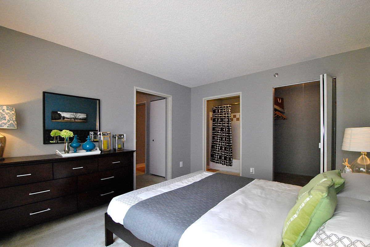 Cornerstone at Troy - Troy, MI