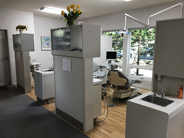 North Hills Dental Image