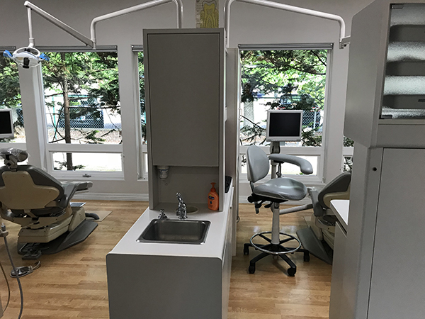 North Hills Dental Image