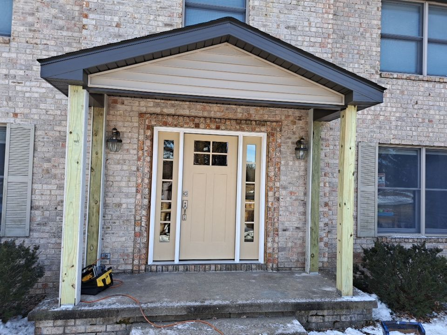 Acme Home Exteriors Image