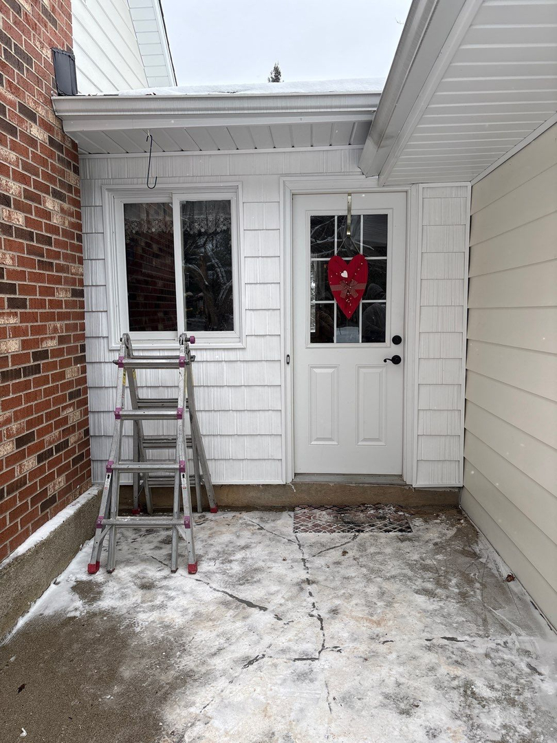 Acme Home Exteriors Image