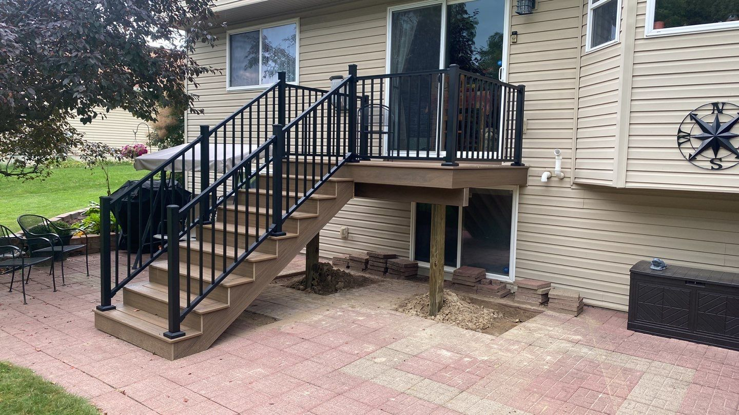 Acme Home Exteriors Image