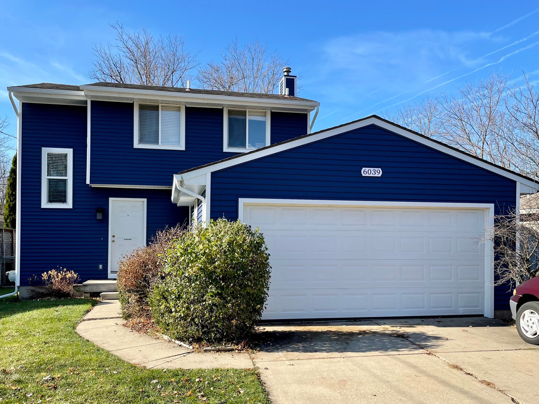 Acme Home Exteriors Image