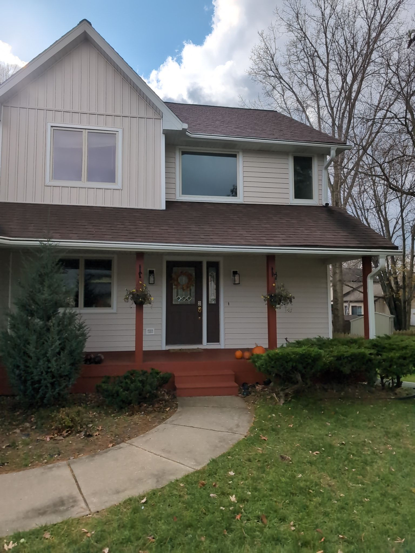 Acme Home Exteriors Image