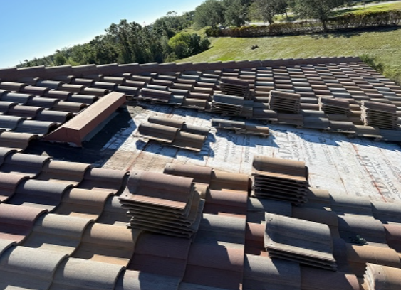 Red Wolf Roofing Image