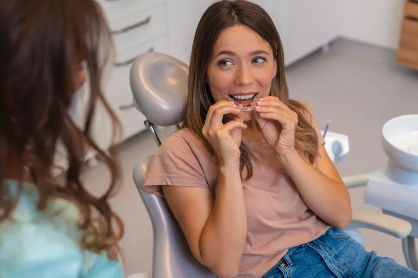 Winn Smiles - Cleveland Logo