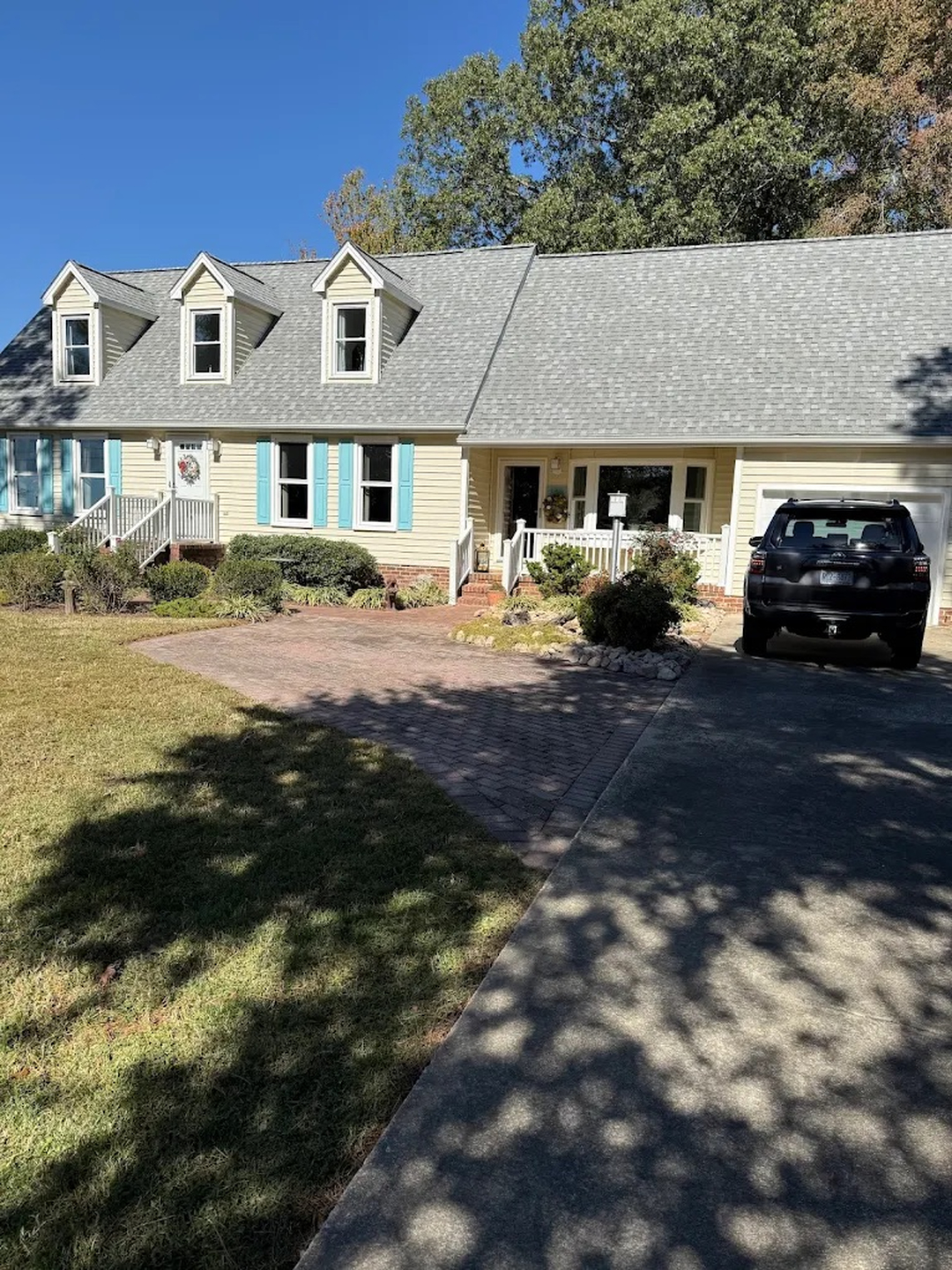 Langley Contracting Roof Specialists Image