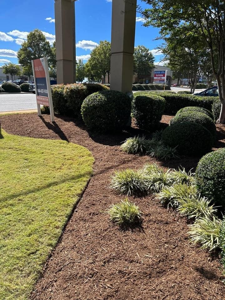 Distinct Landscape Management LLC Image