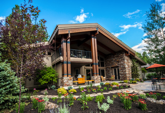 Newport Avenue Landscaping Image