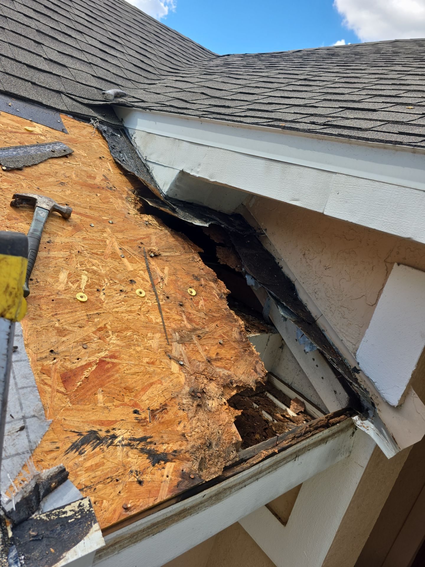 Shea Roofing LLC Image