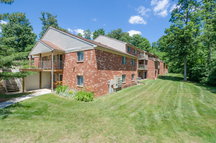 Bradford Ridge Apartments - Bloomington, IN