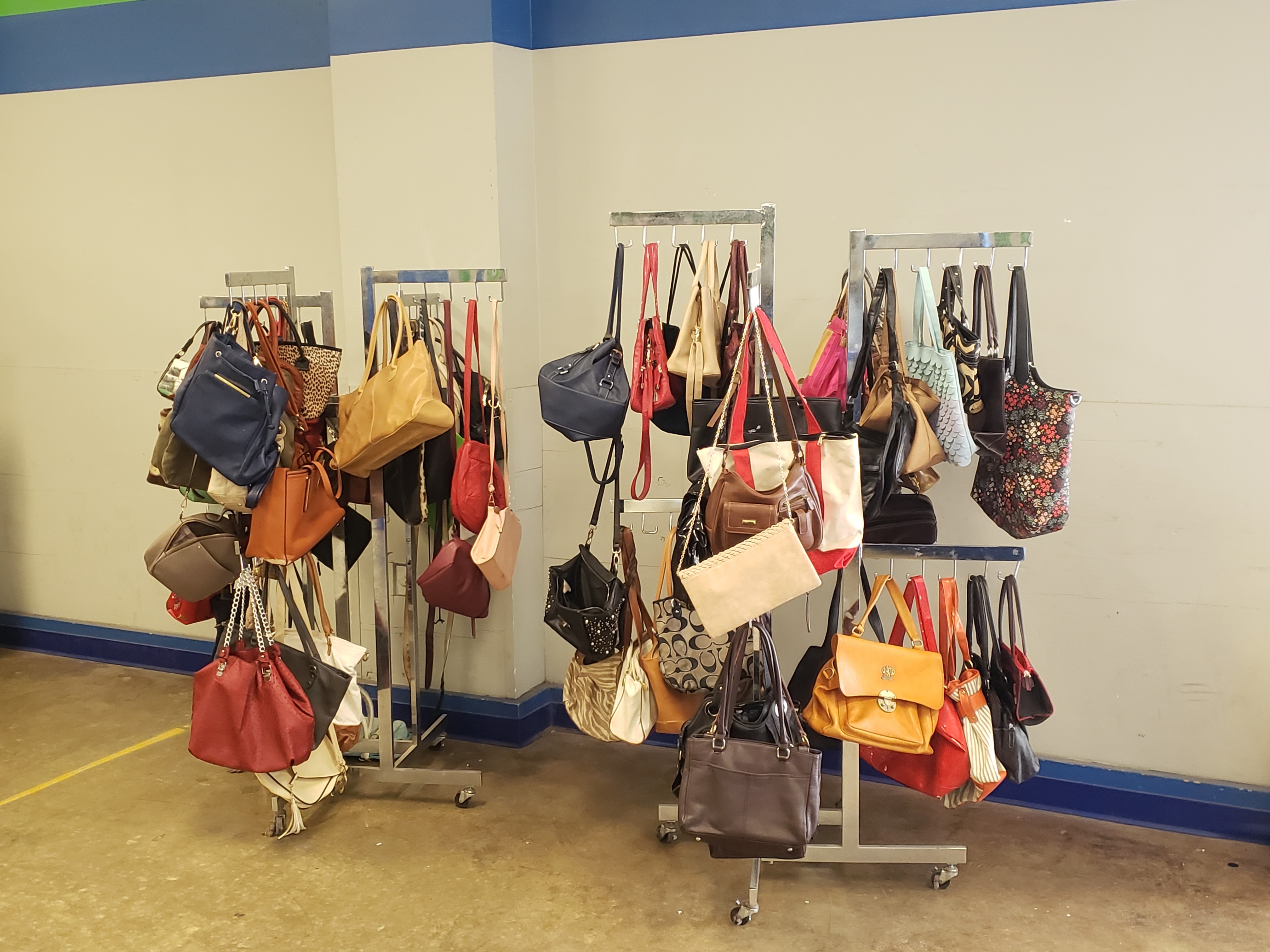 Goodwill Outlet Image