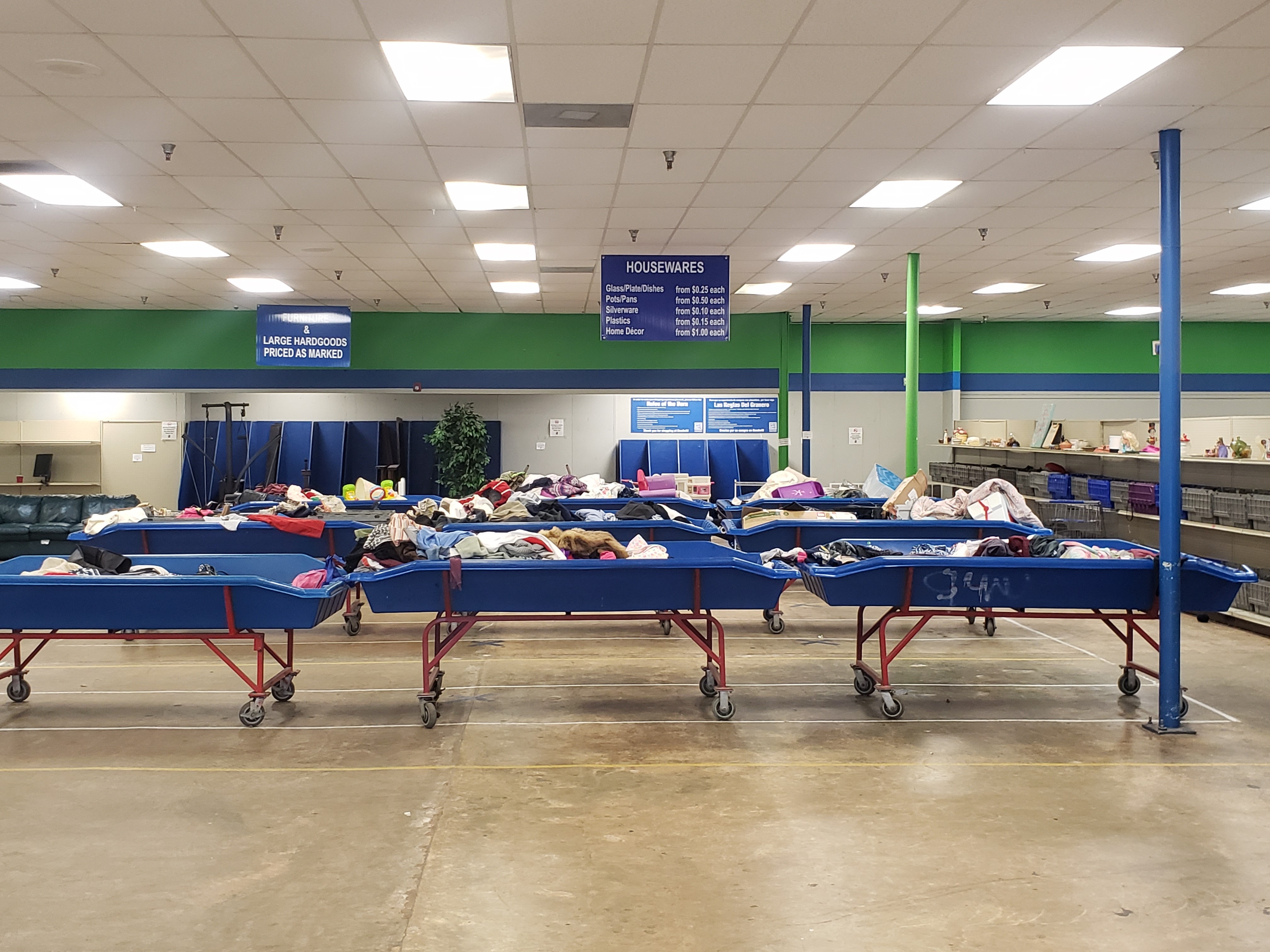 Goodwill Outlet Image