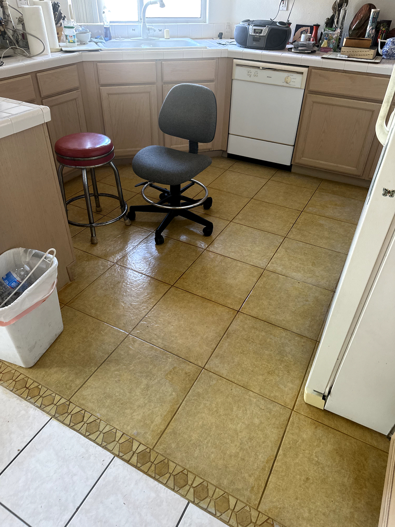 That Guy Construction & Maintenance Image