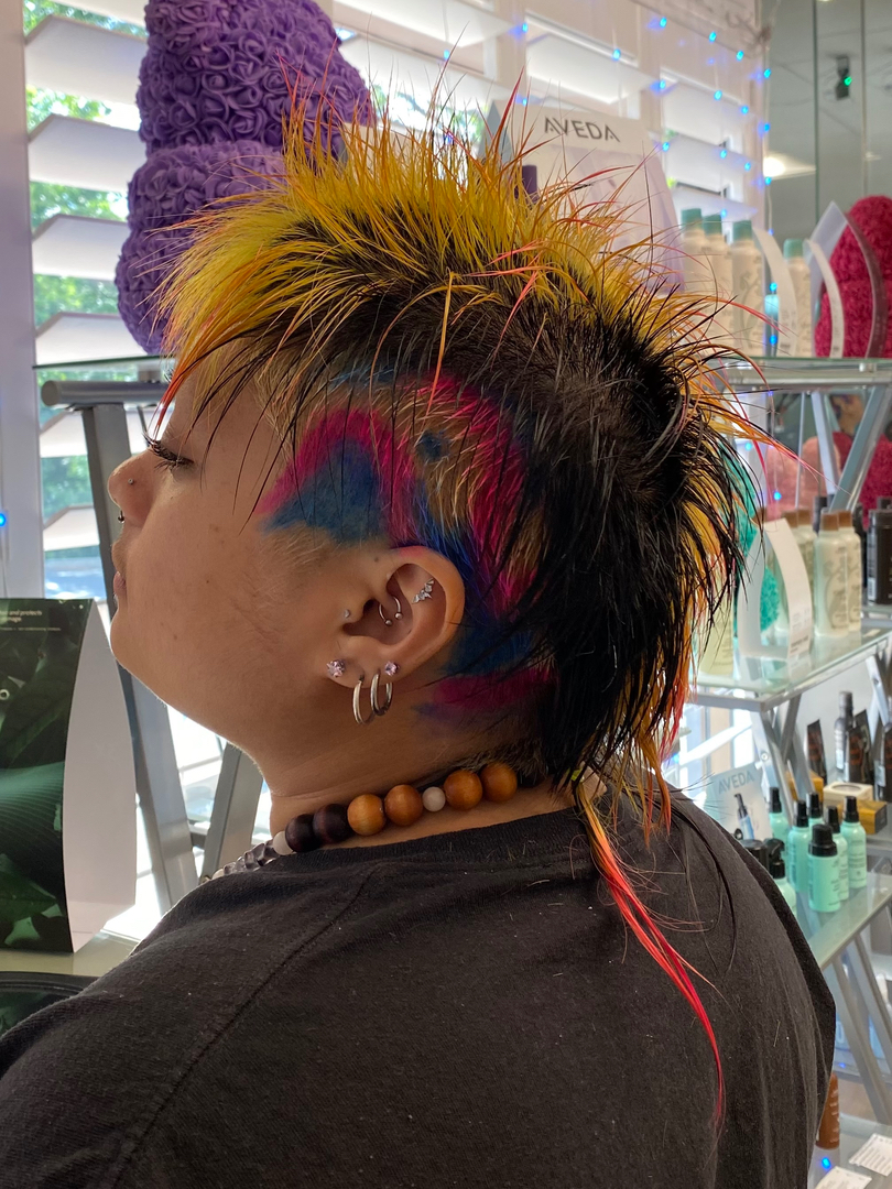 Calypso Aveda Salon and Spa Image