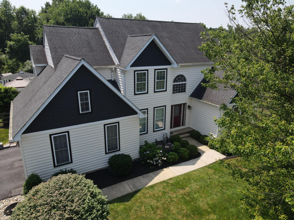 Dynamic Remodel and Repair Logo